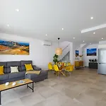 Villa Maria 7