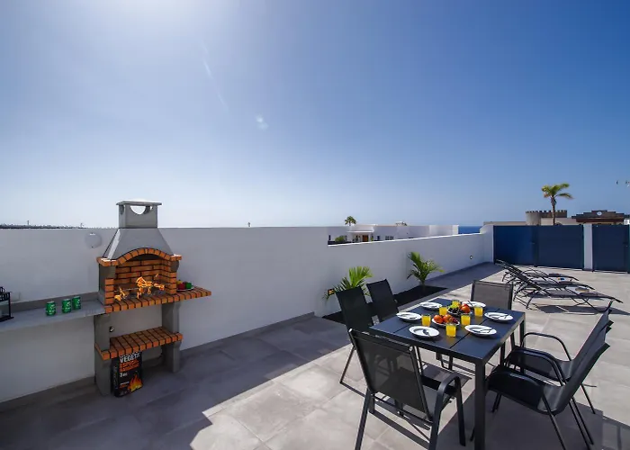 Maria 7 * Puerto Calero